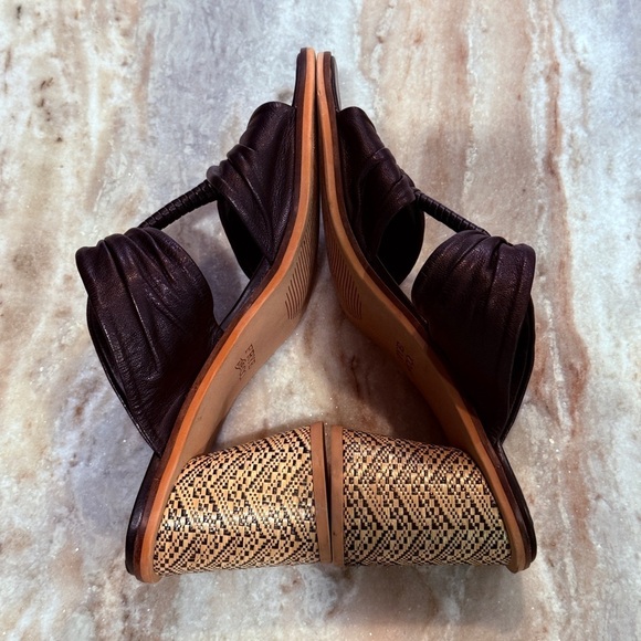 Women’s FRYE & CO Leiah Bow black leather sandals- Size 9.5 - Picture 5 of 7